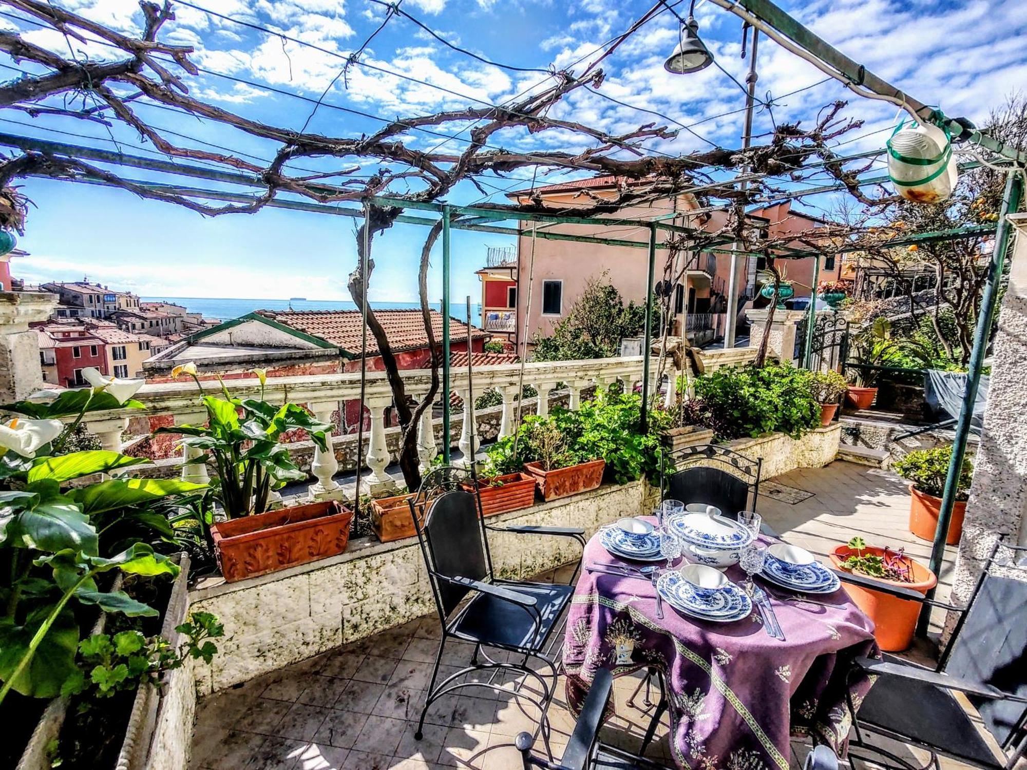 Apartment -la Terrazza Nel Vigneto- Golfo Dei Poeti
